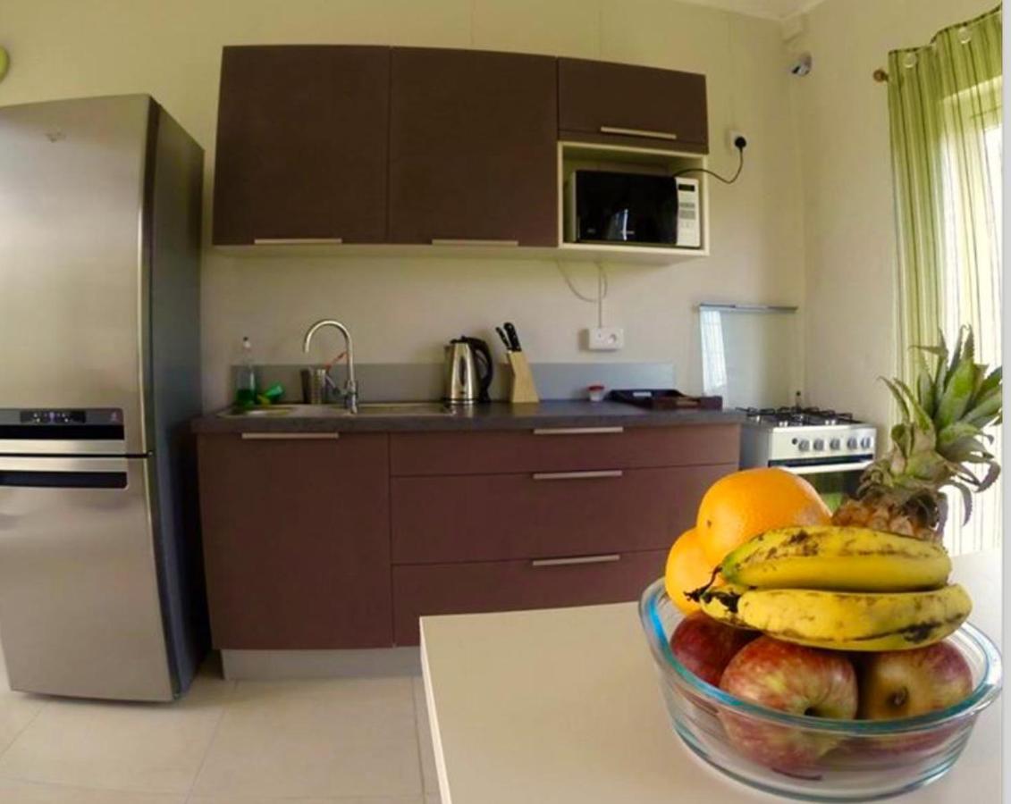 Manawa And One Eye Apartments La Gaulette Ngoại thất bức ảnh